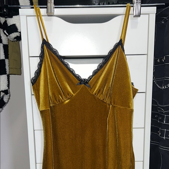 Gold Maxi Slip Dress with V-Neck for Cocktail - Picture 7 of 7